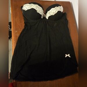 Gilligan & O'Malley Black and White Lace Pajama Set